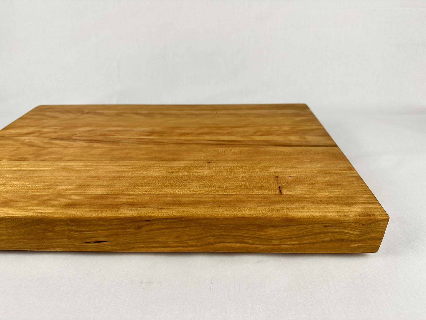 Cherry Cutting Board - Medium