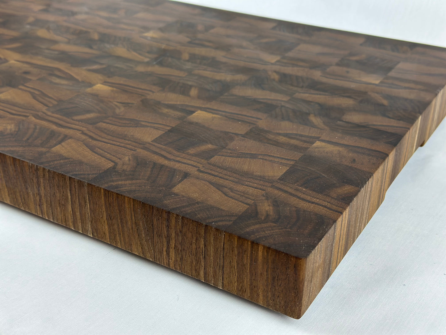 End Grain Walnut Cutting Board - Large