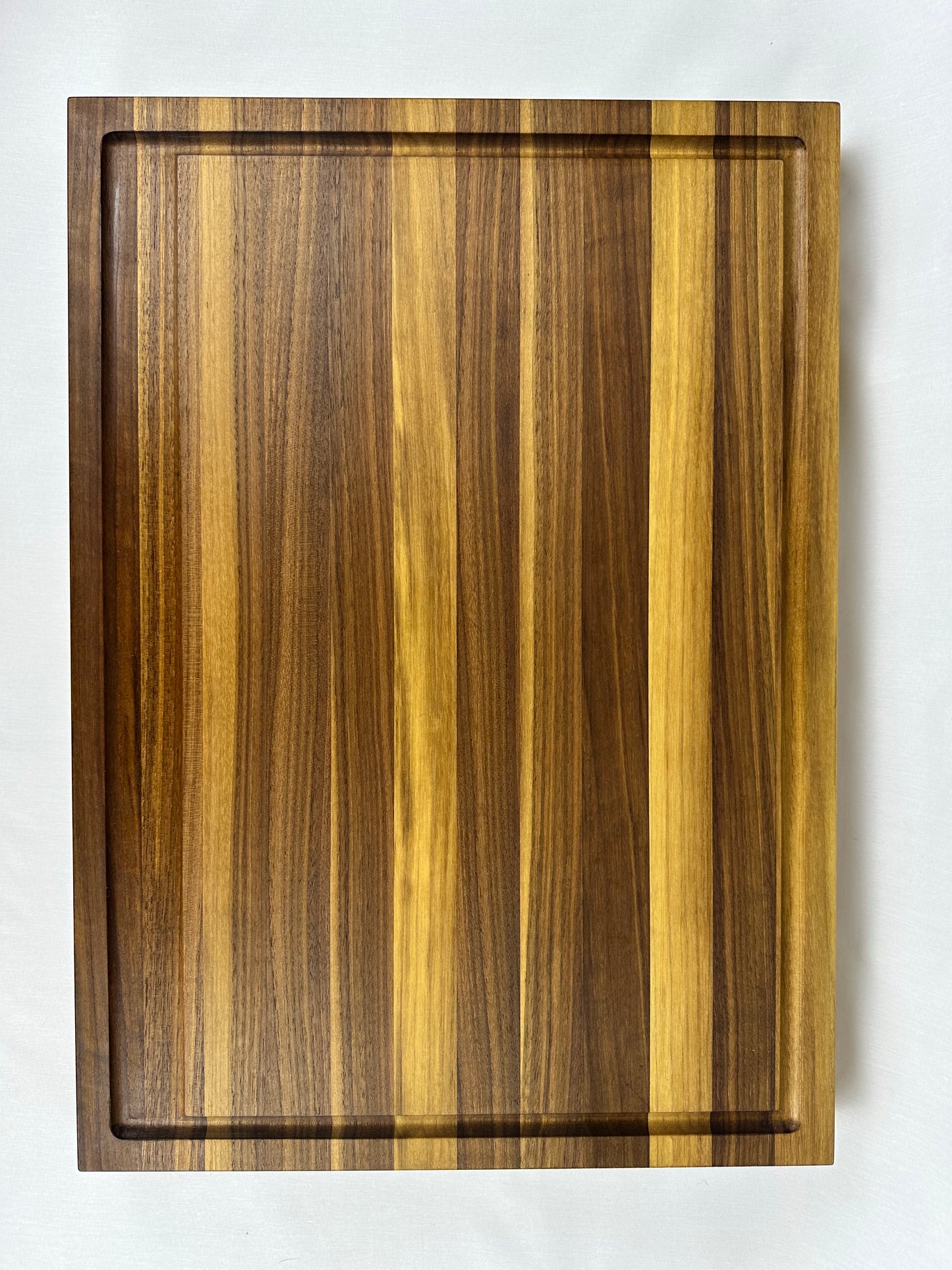 Walnut Cutting Board - Large